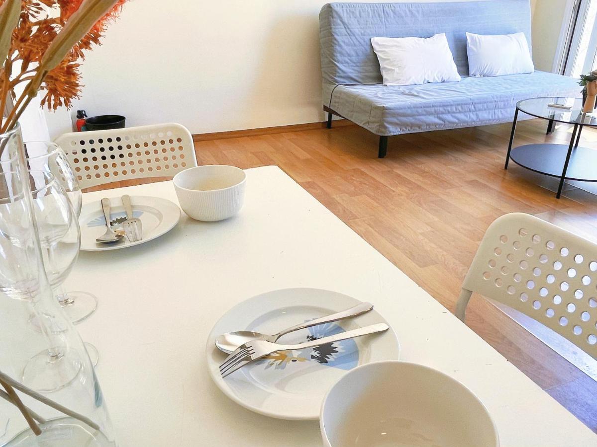 Wsd Luxury Stylish 1Bd Apt With City View Balcony Афины Экстерьер фото