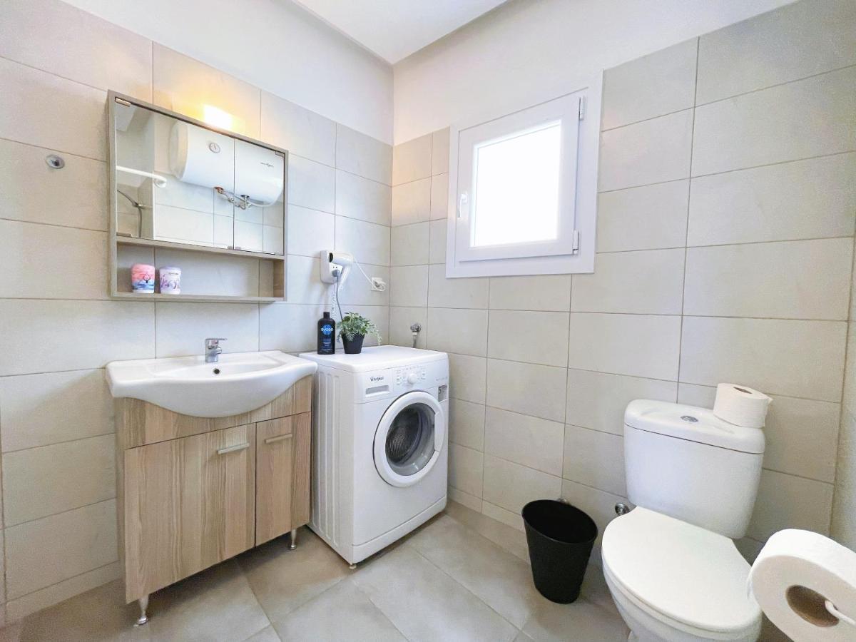 Wsd Luxury Stylish 1Bd Apt With City View Balcony Афины Экстерьер фото
