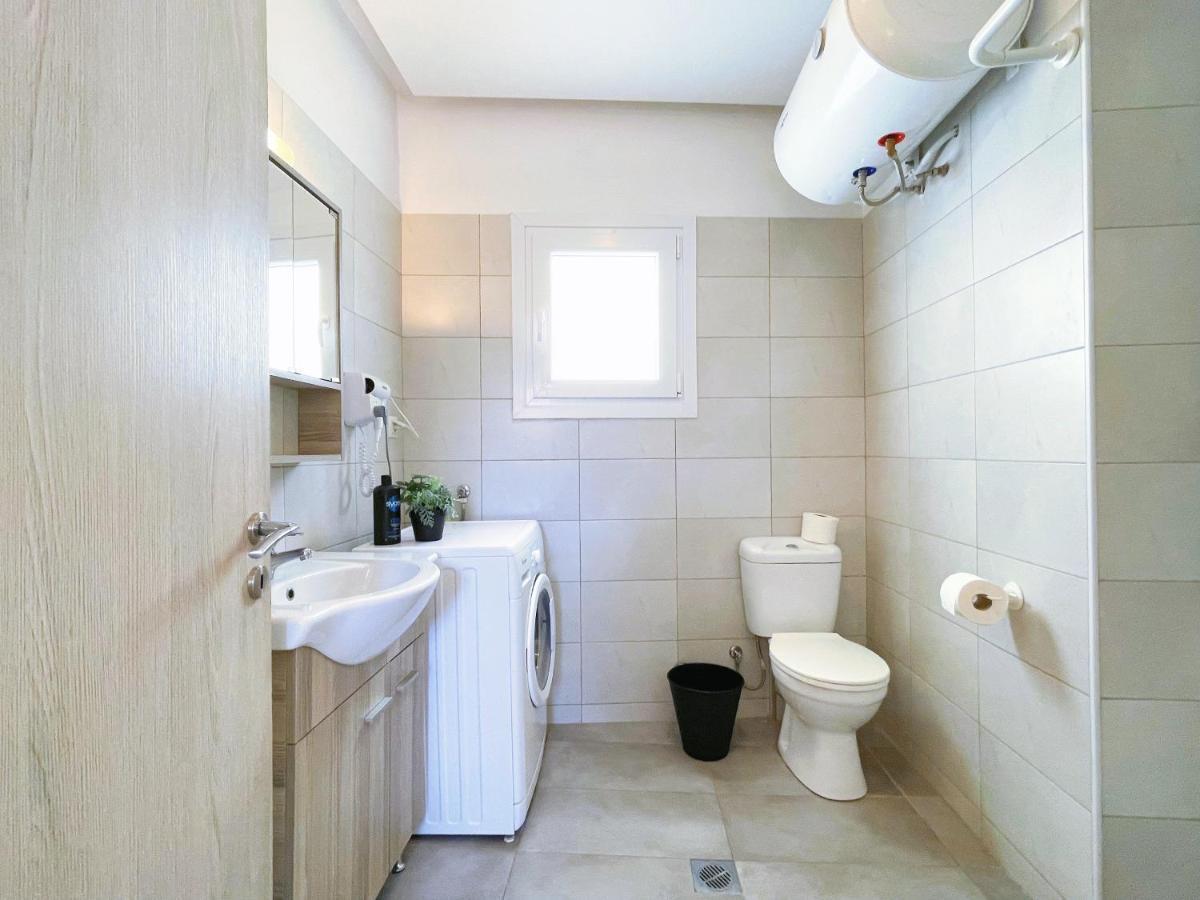 Wsd Luxury Stylish 1Bd Apt With City View Balcony Афины Экстерьер фото